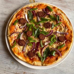 vegan chorizo pizza